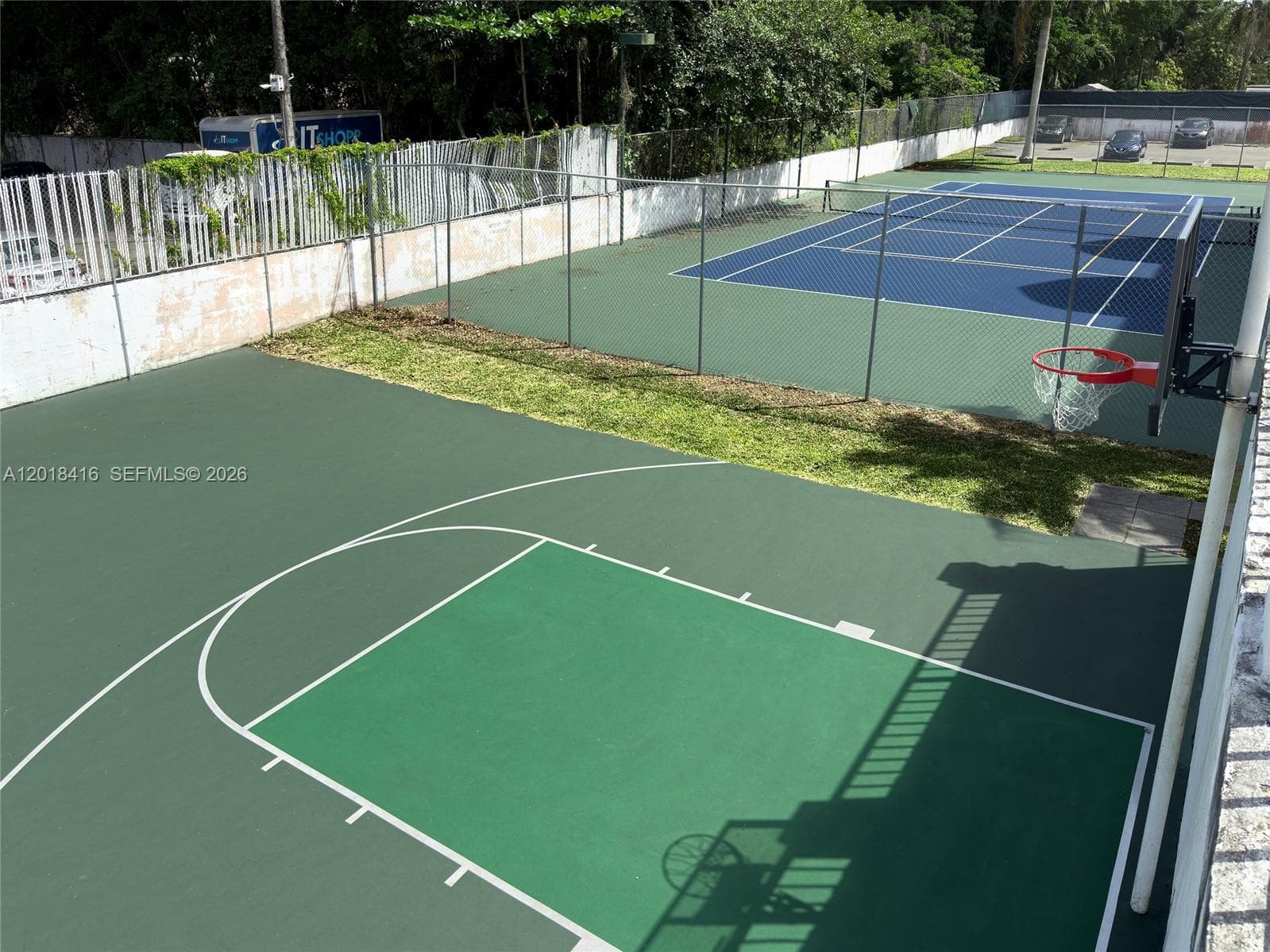496 NW 165th St Rd # 410, Miami FL 33169 — 13