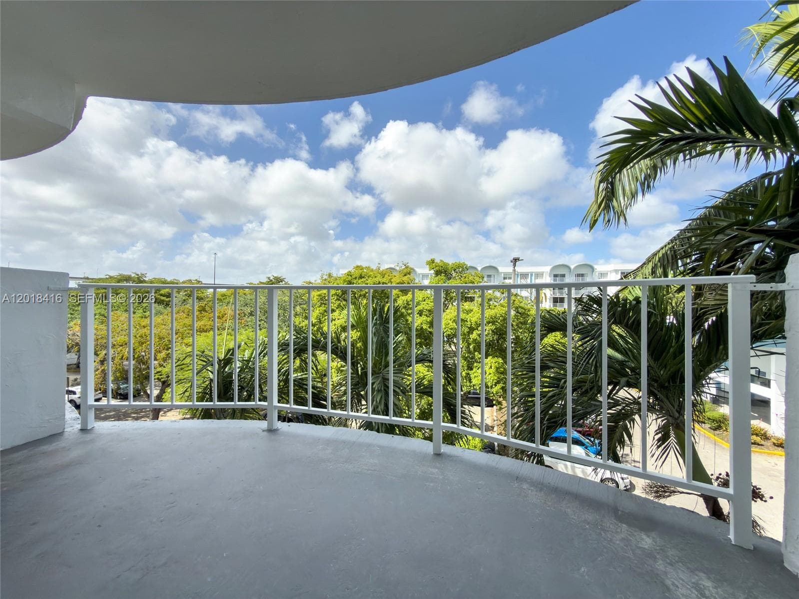 496 NW 165th St Rd # 410, Miami FL 33169 — 10