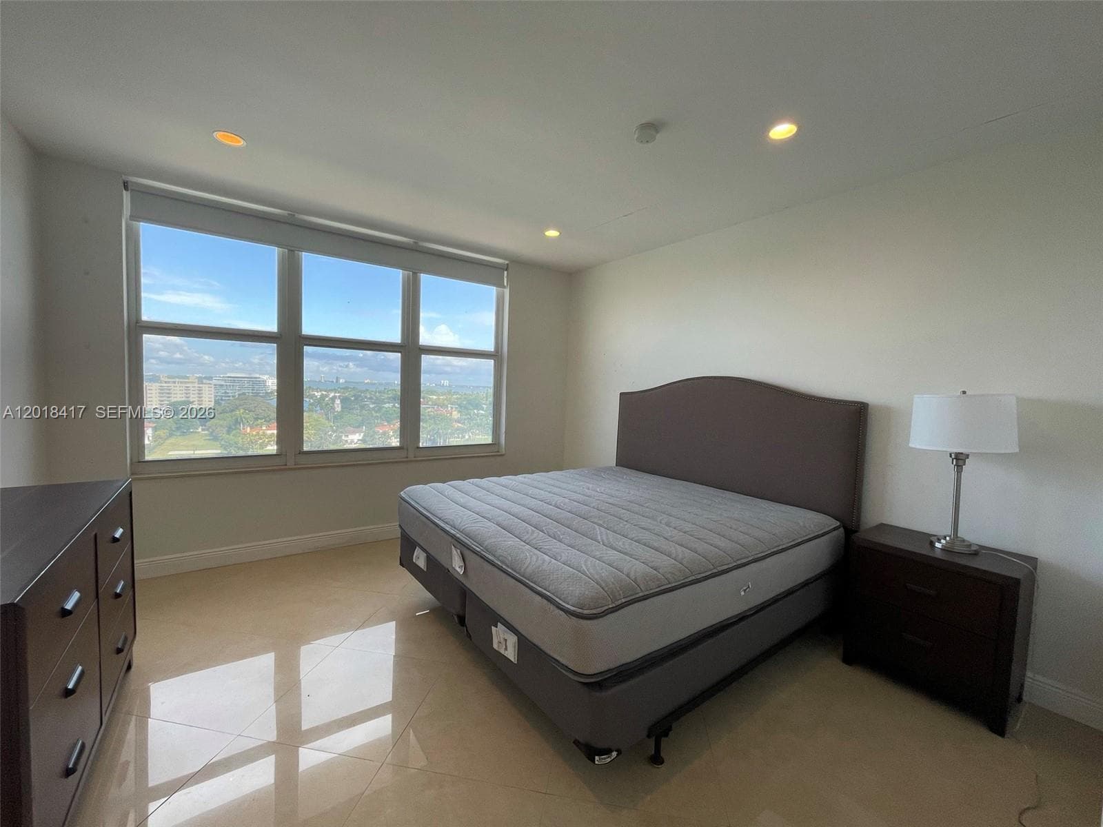 4747 Collins Ave # 1102, Miami Beach FL 33140 — 6