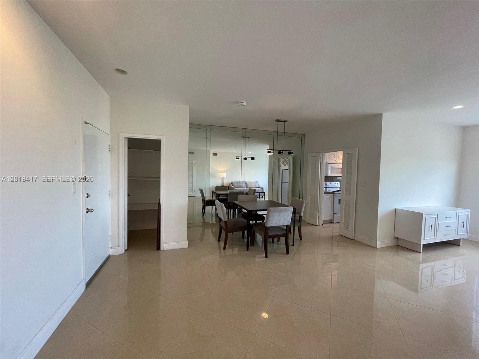 4747 Collins Ave # 1102, Miami Beach FL 33140 — 3