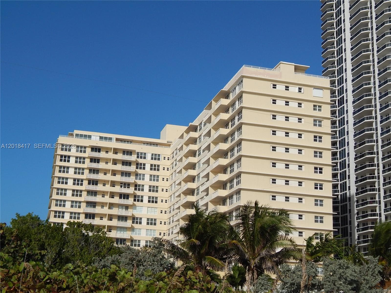 4747 Collins Ave # 1102, Miami Beach FL 33140 — 1