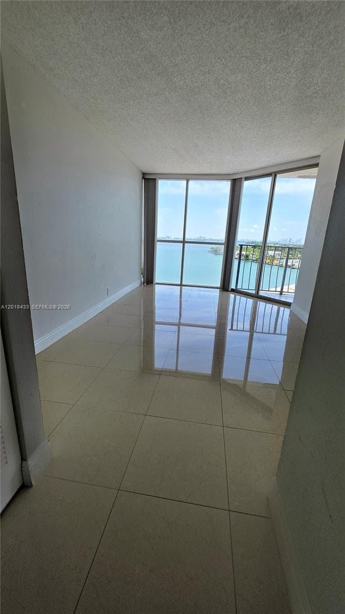 7601 E Treasure Dr # 1516, North Bay Village FL 33141 — 13