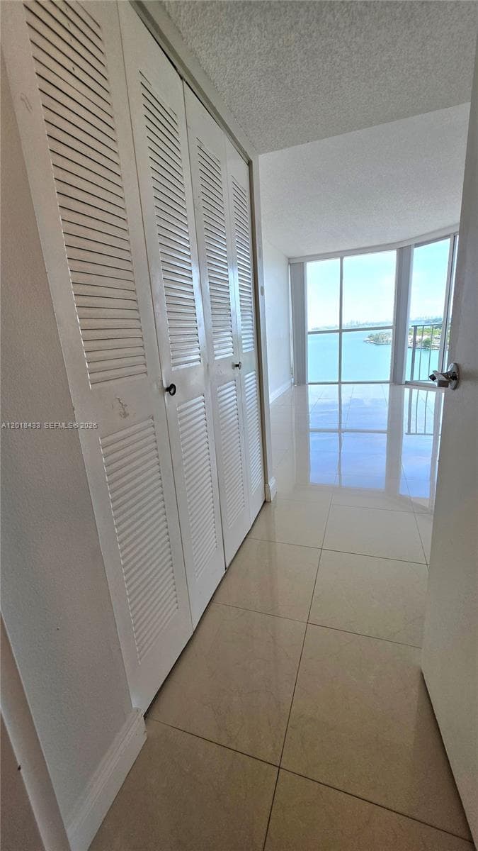 7601 E Treasure Dr # 1516, North Bay Village FL 33141 — 14