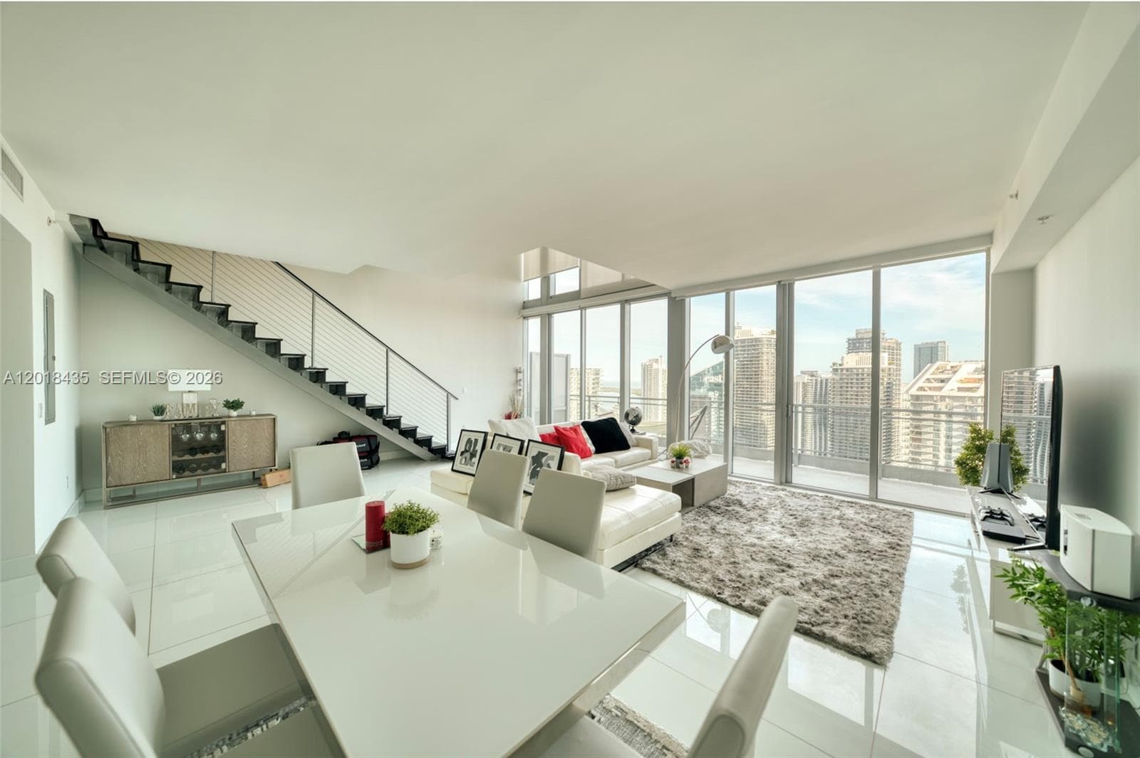 92 SW 3rd St # 5203, Miami FL 33130 — 6