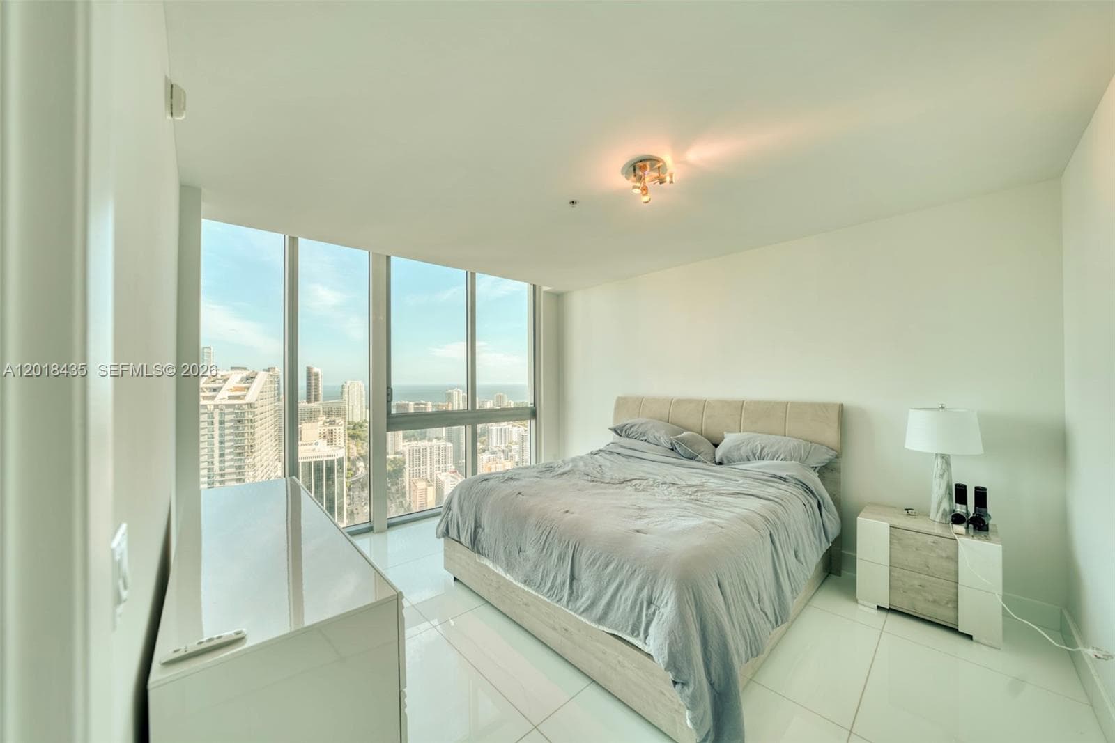 92 SW 3rd St # 5203, Miami FL 33130 — 15