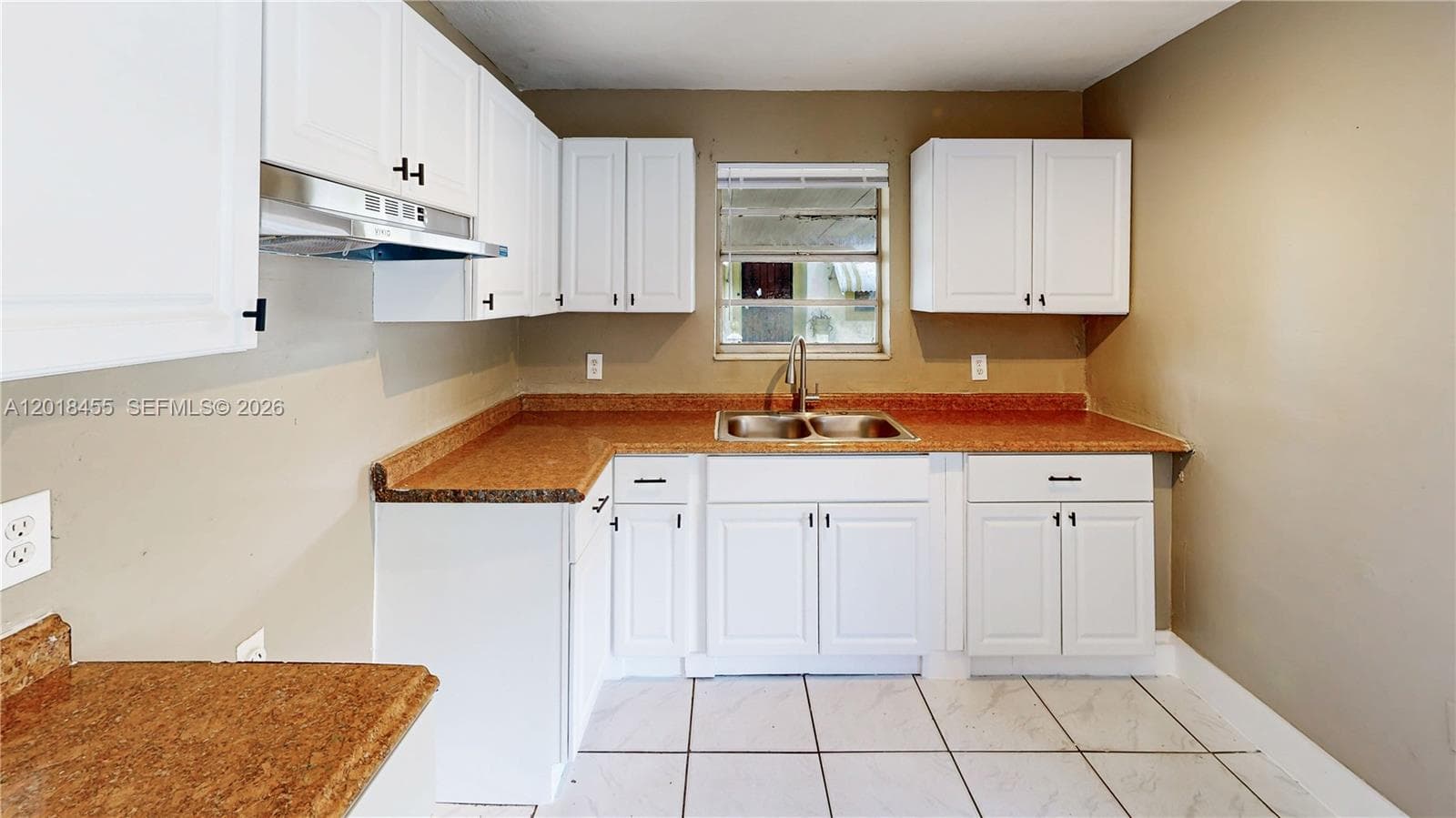 2760 NW 58th St, Miami FL 33142 — 12