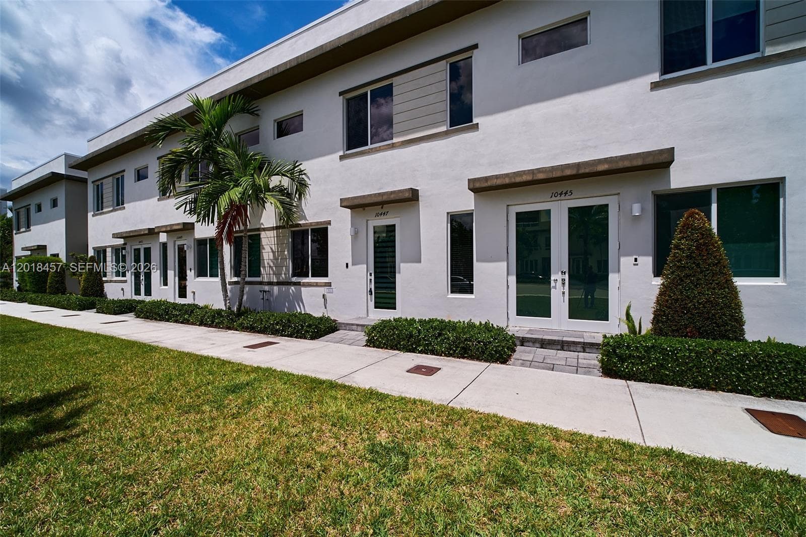 10447 NW 66th St, Doral FL 33178 — 2