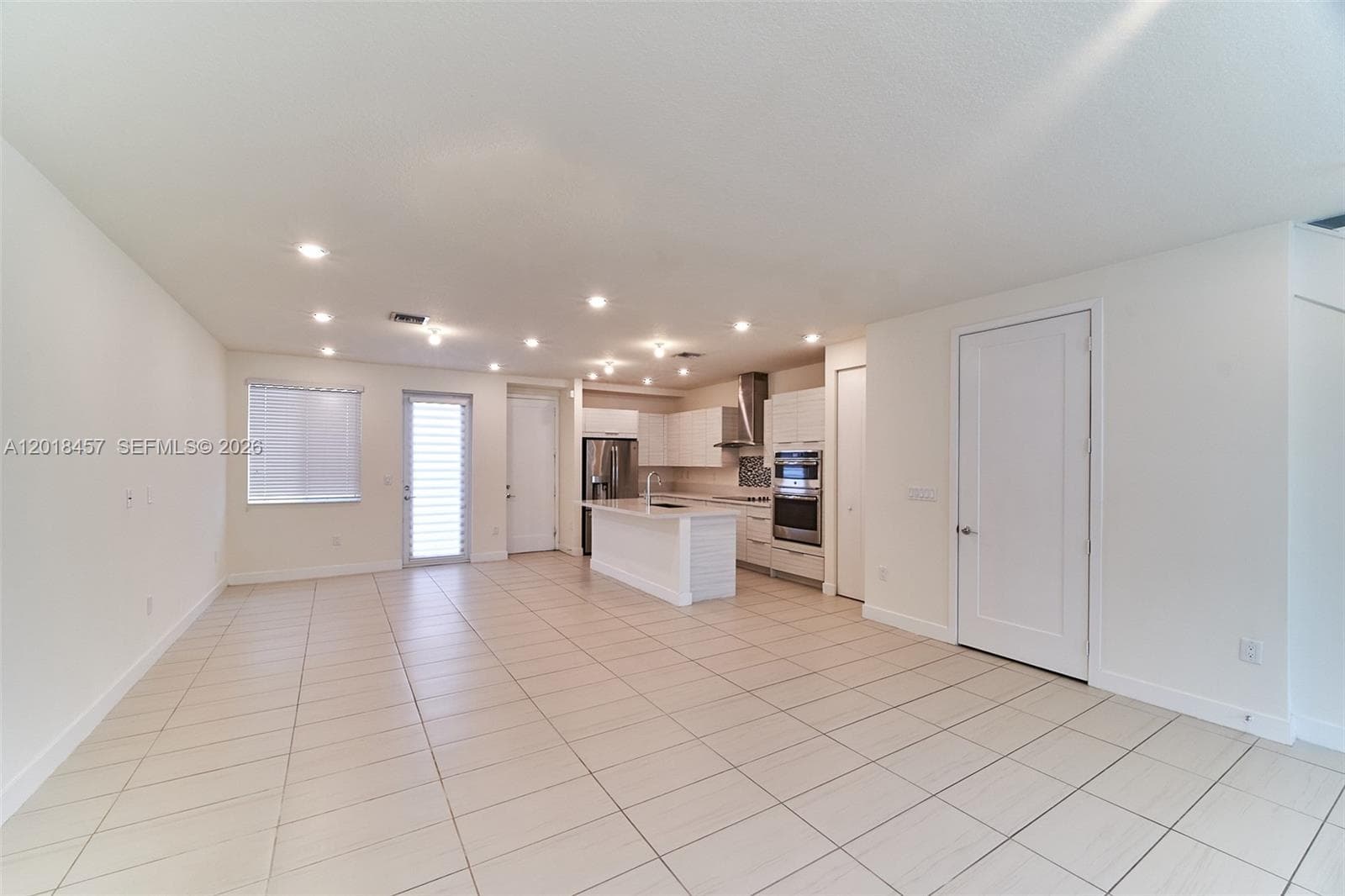 10447 NW 66th St, Doral FL 33178 — 5