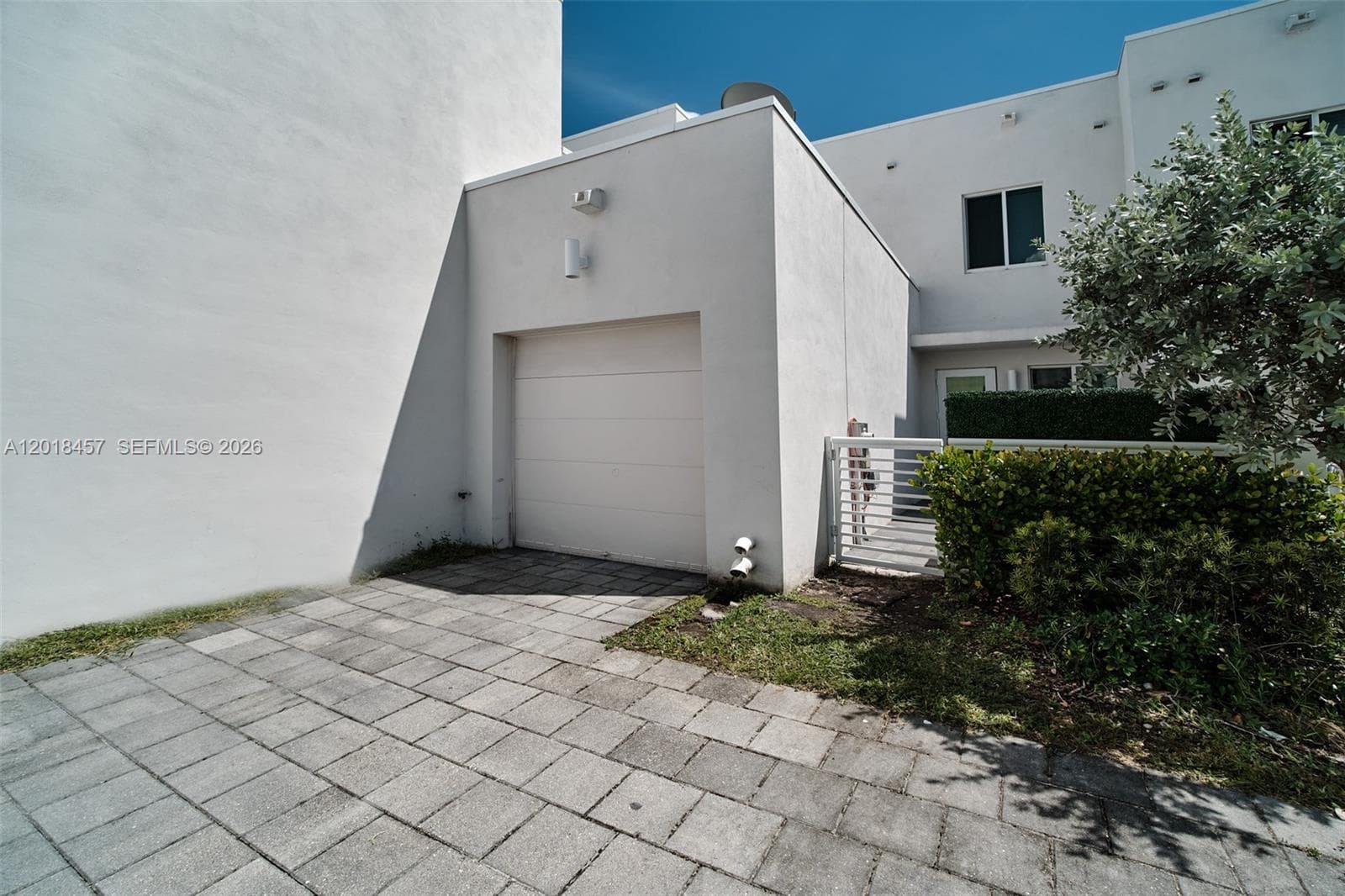 10447 NW 66th St, Doral FL 33178 — 30