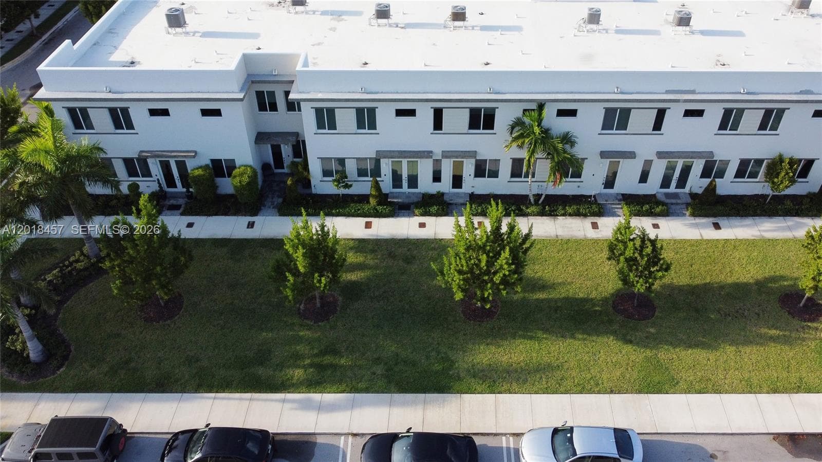10447 NW 66th St, Doral FL 33178 — 55