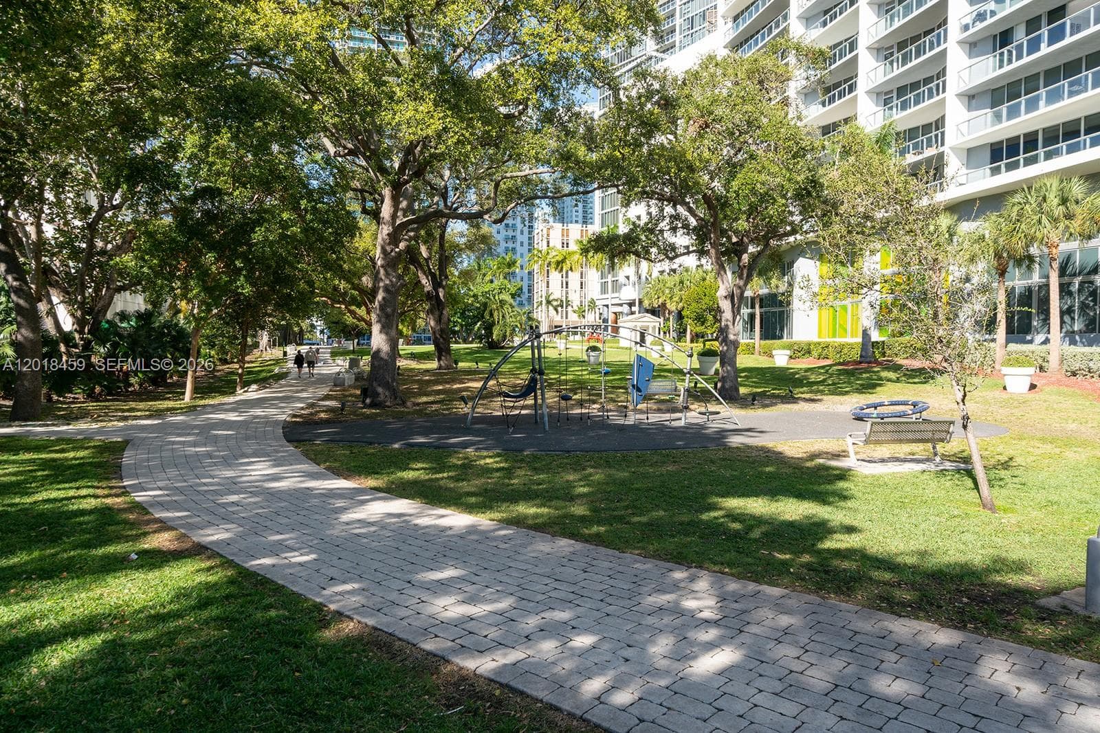 495 Brickell Ave # 2703, Miami FL 33131 — 28