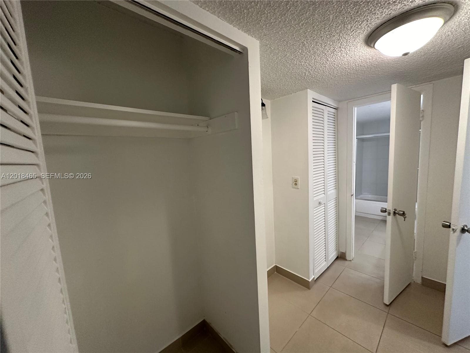 7118 Bonita Dr # 305, Miami Beach FL 33141 — 8