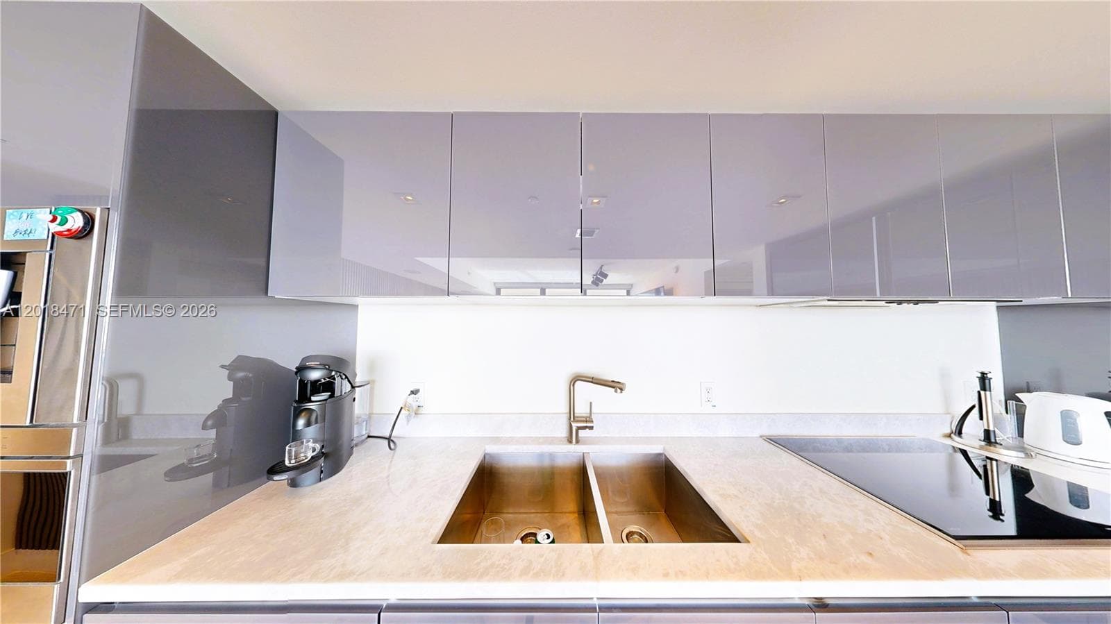 1451 Brickell Ave # 2502, Miami FL 33131 — 34