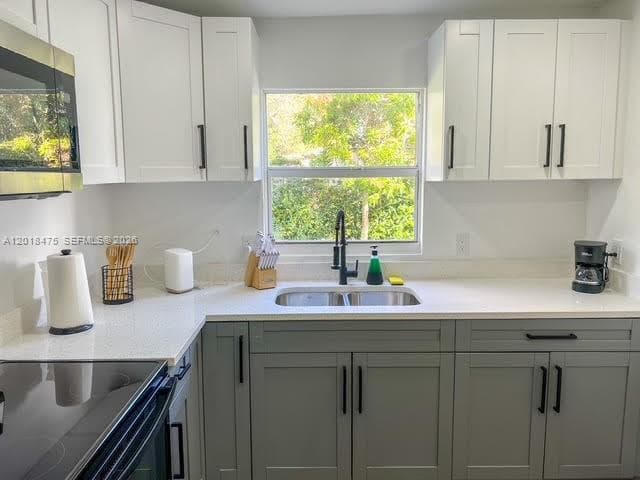 1025 NW 55th St, Miami FL 33127 — 17