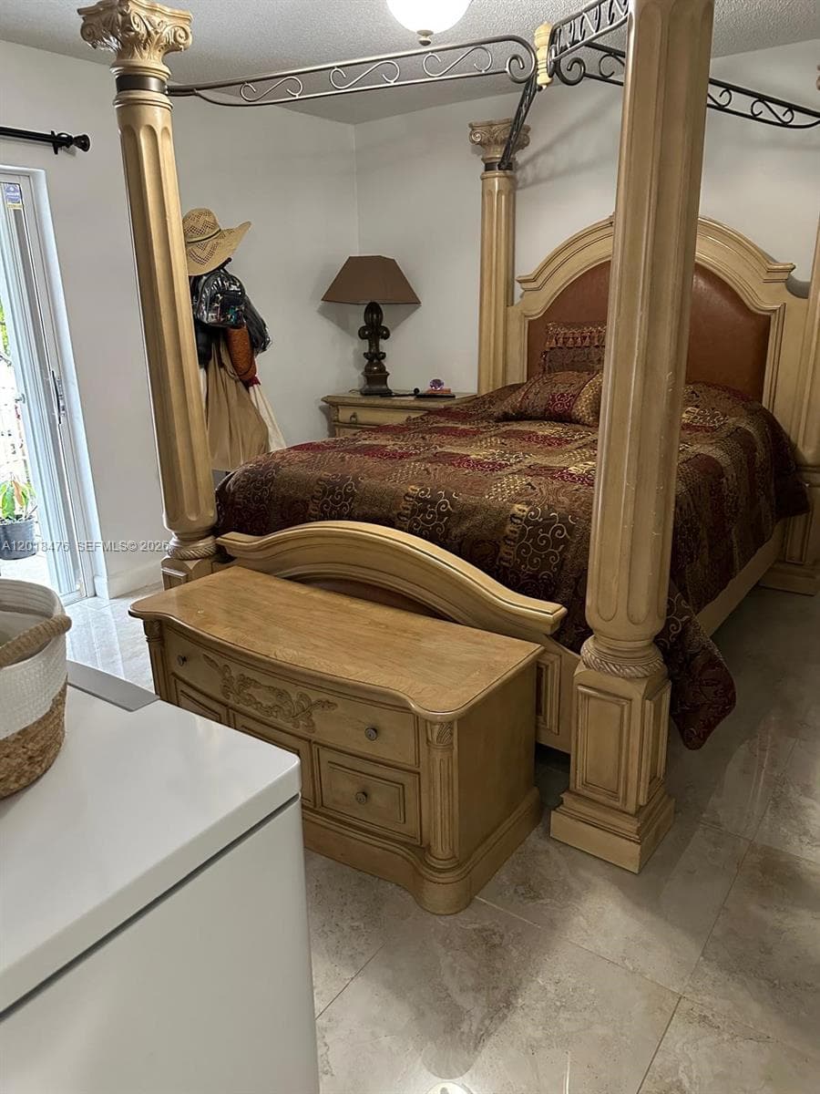 2485 W 76th St # 201, Hialeah FL 33016 — 9