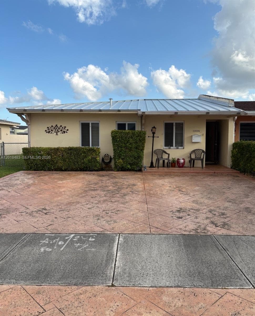10106 SW 20th St, Miami FL 33165 — 1
