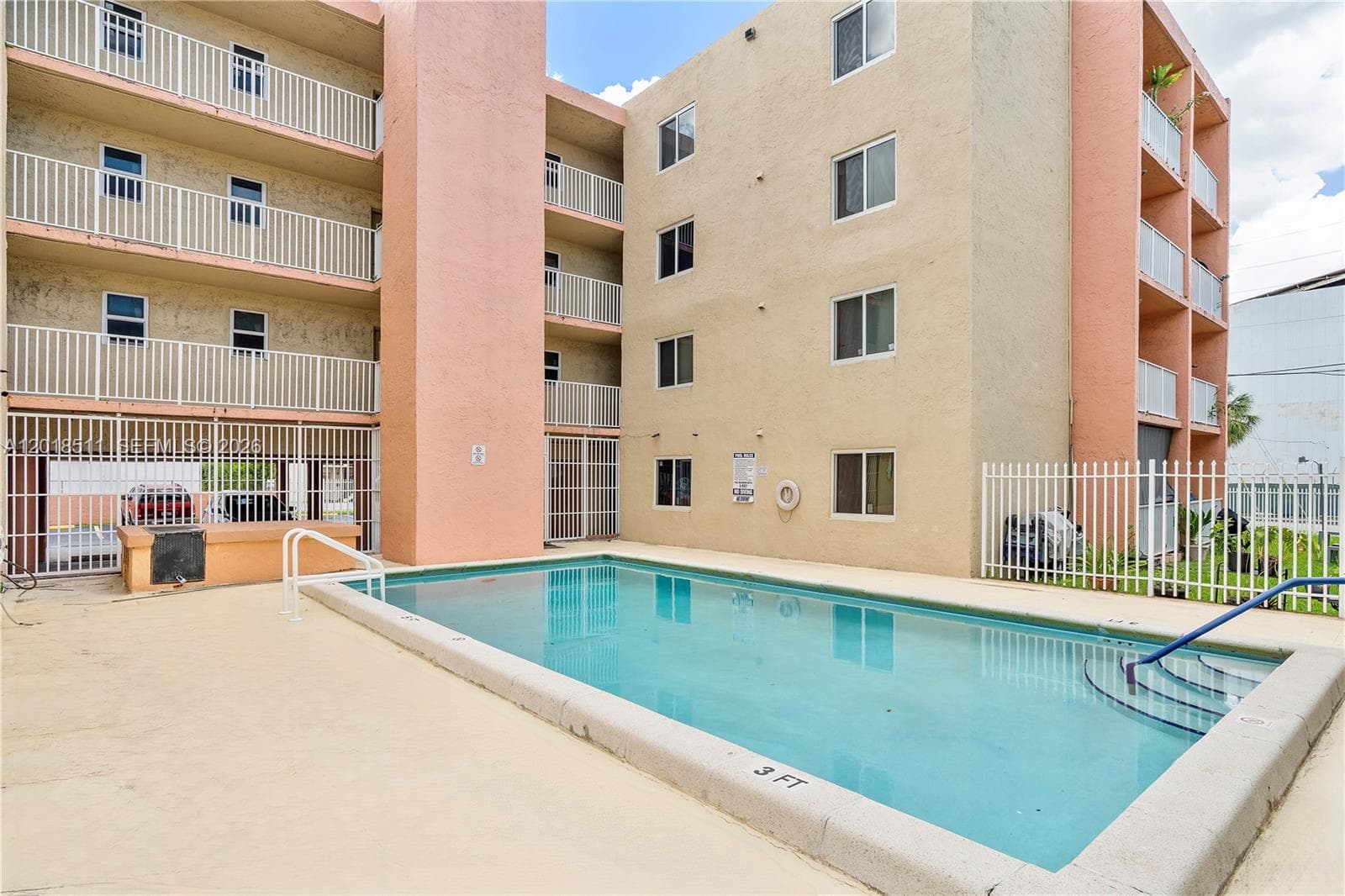 2400 NW 16th St Rd, Miami FL 33125 — 9