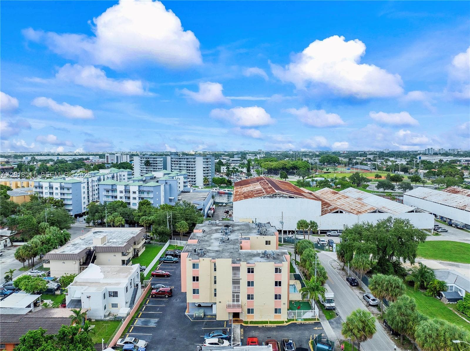 2400 NW 16th St Rd, Miami FL 33125 — 30
