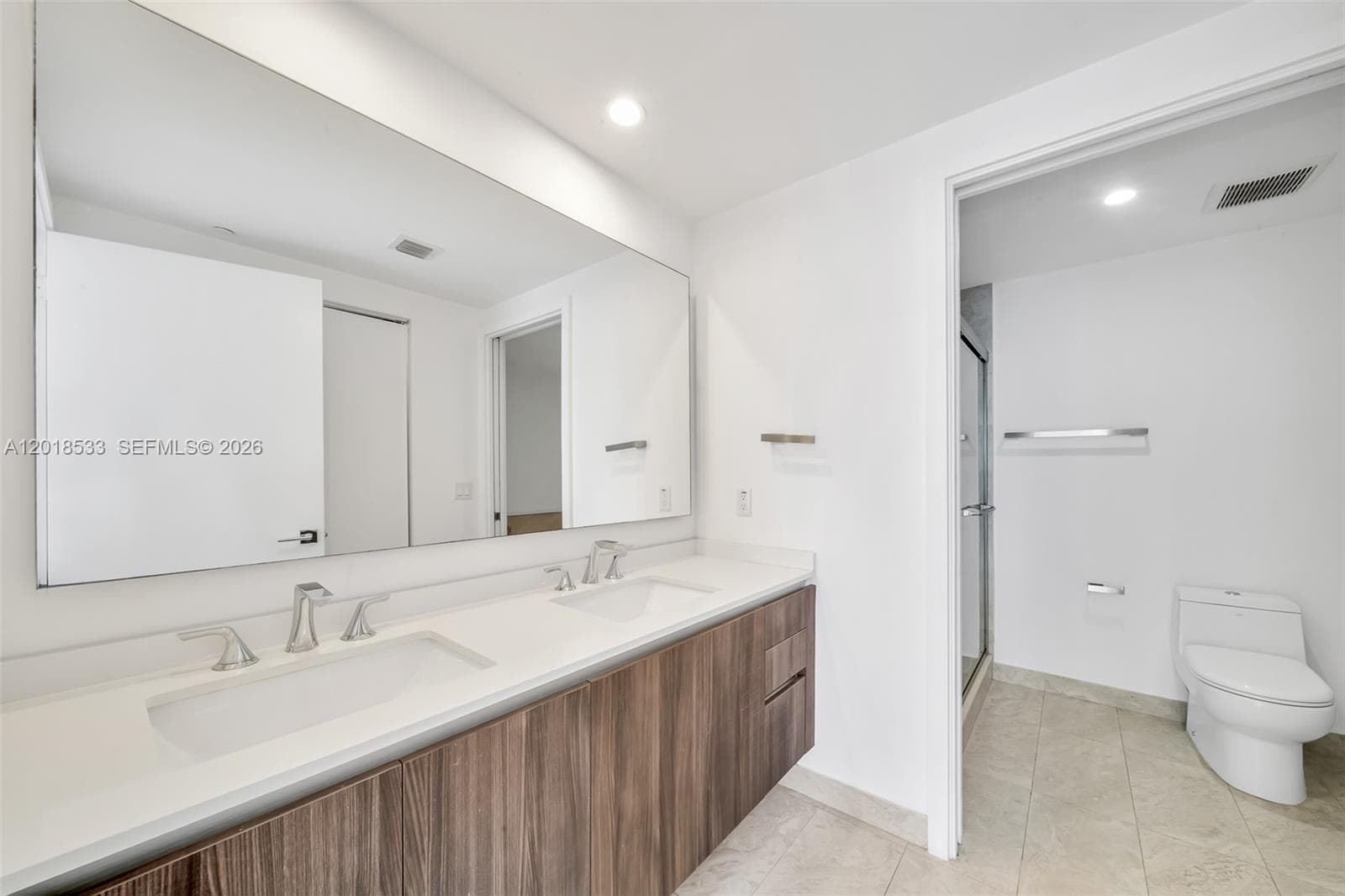 488 NE 18th St # 4005, Miami FL 33132 — 23