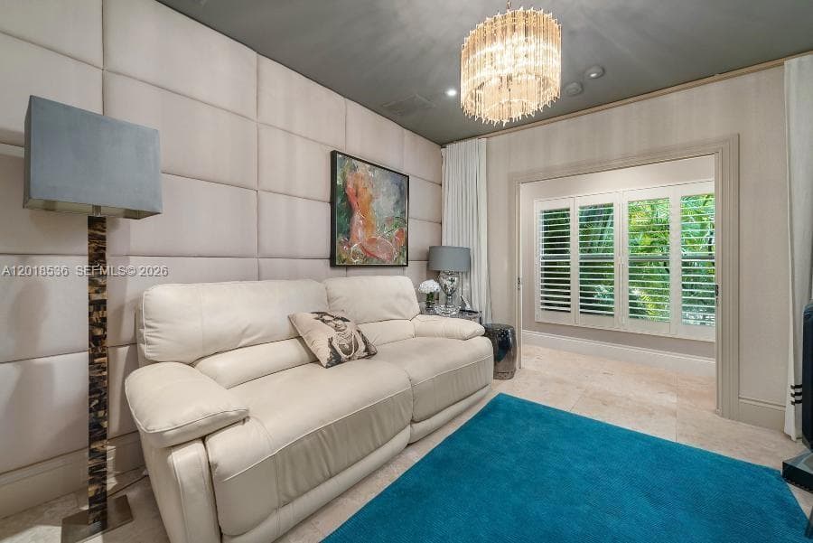 830 E Dilido Dr, Miami Beach FL 33139 — 18