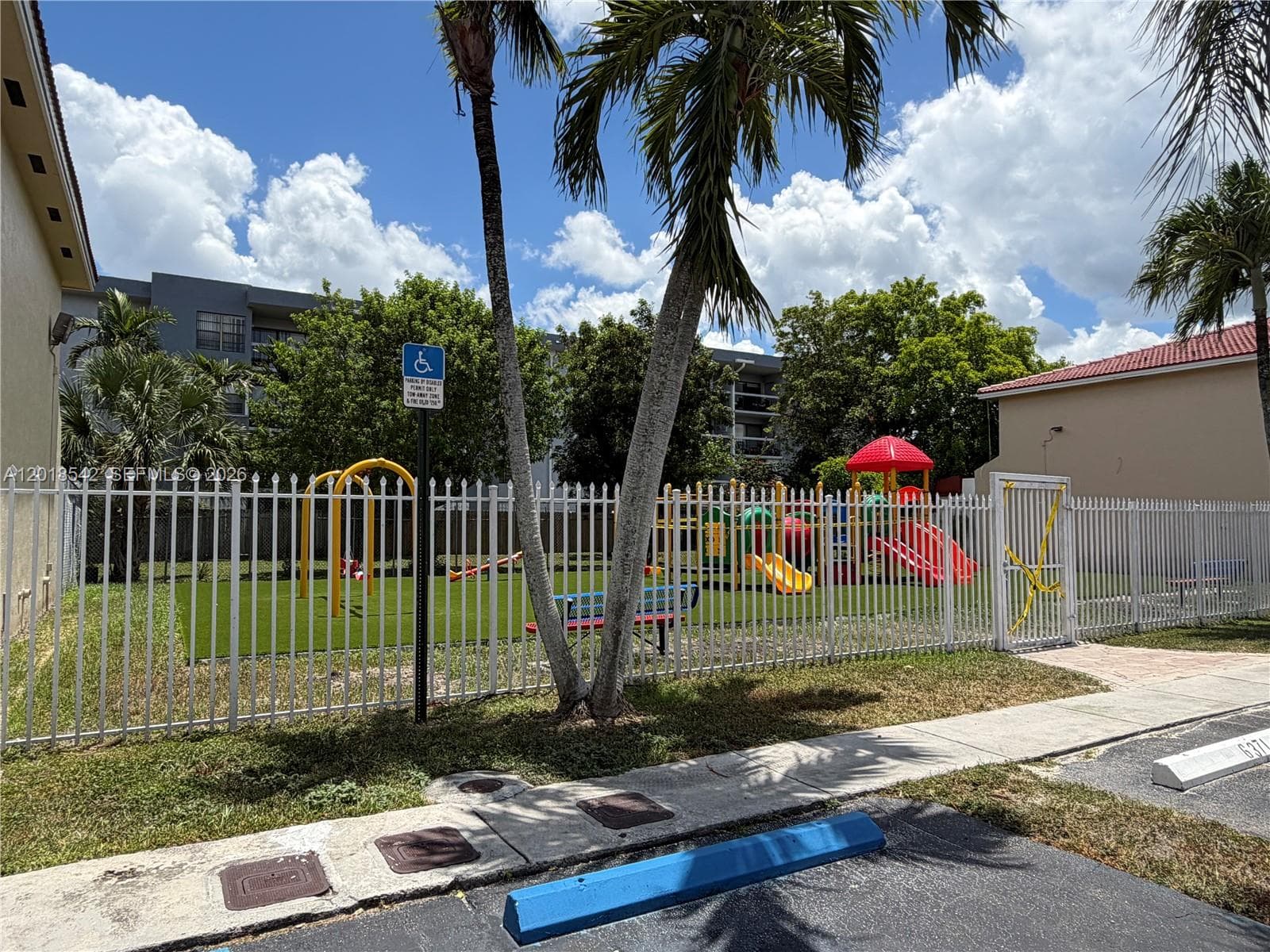 13884 SW 64th St, Miami FL 33183 — 14