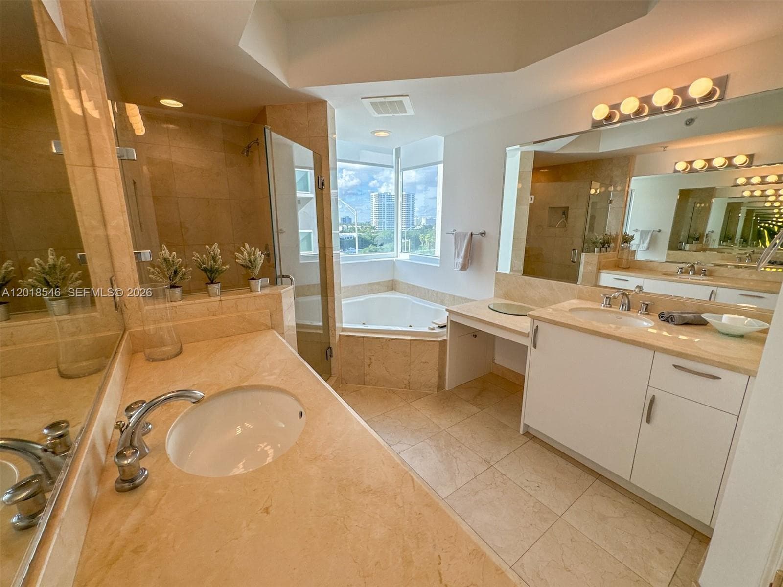 19400 Turnberry Way # 531, Aventura FL 33180 — 17