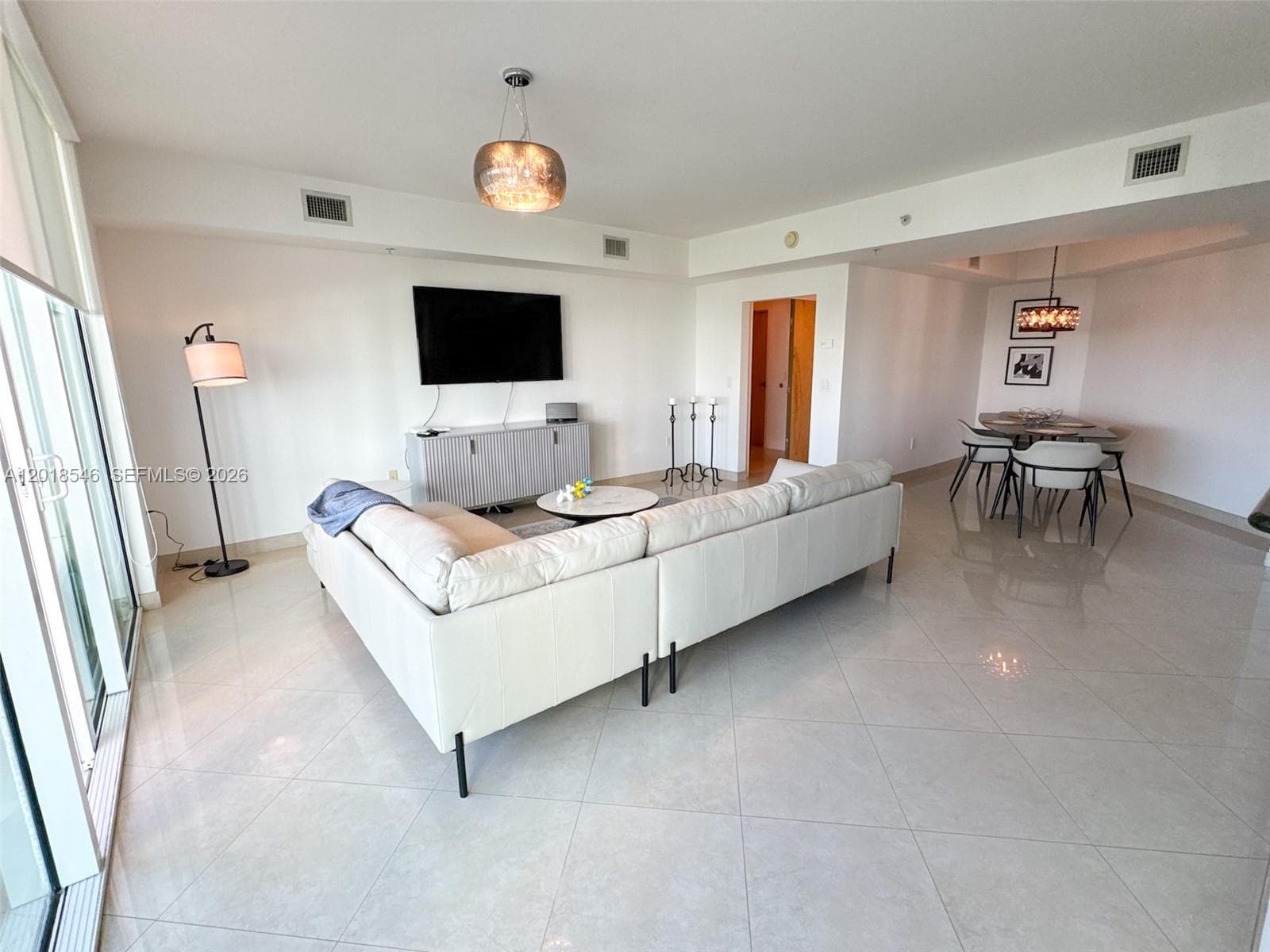 19400 Turnberry Way # 531, Aventura FL 33180 — 3