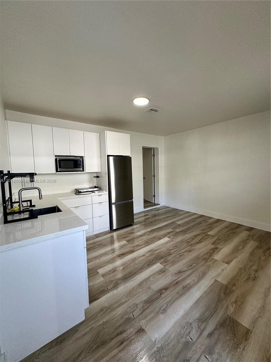 111 SW 31st Ct, Miami FL 33135 — 13