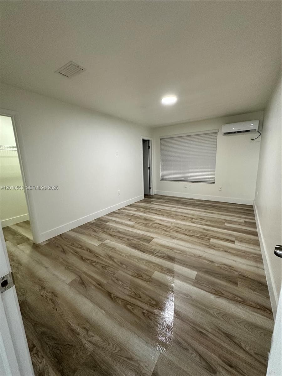 111 SW 31st Ct, Miami FL 33135 — 14