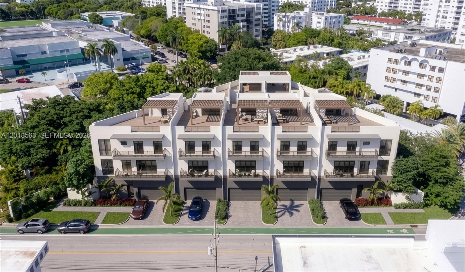 9201 W Bay Harbor Dr, Bay Harbor Islands FL 33154 — 1