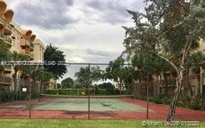 9350 Fontainebleau Blvd # 204, Miami FL 33172 — 3