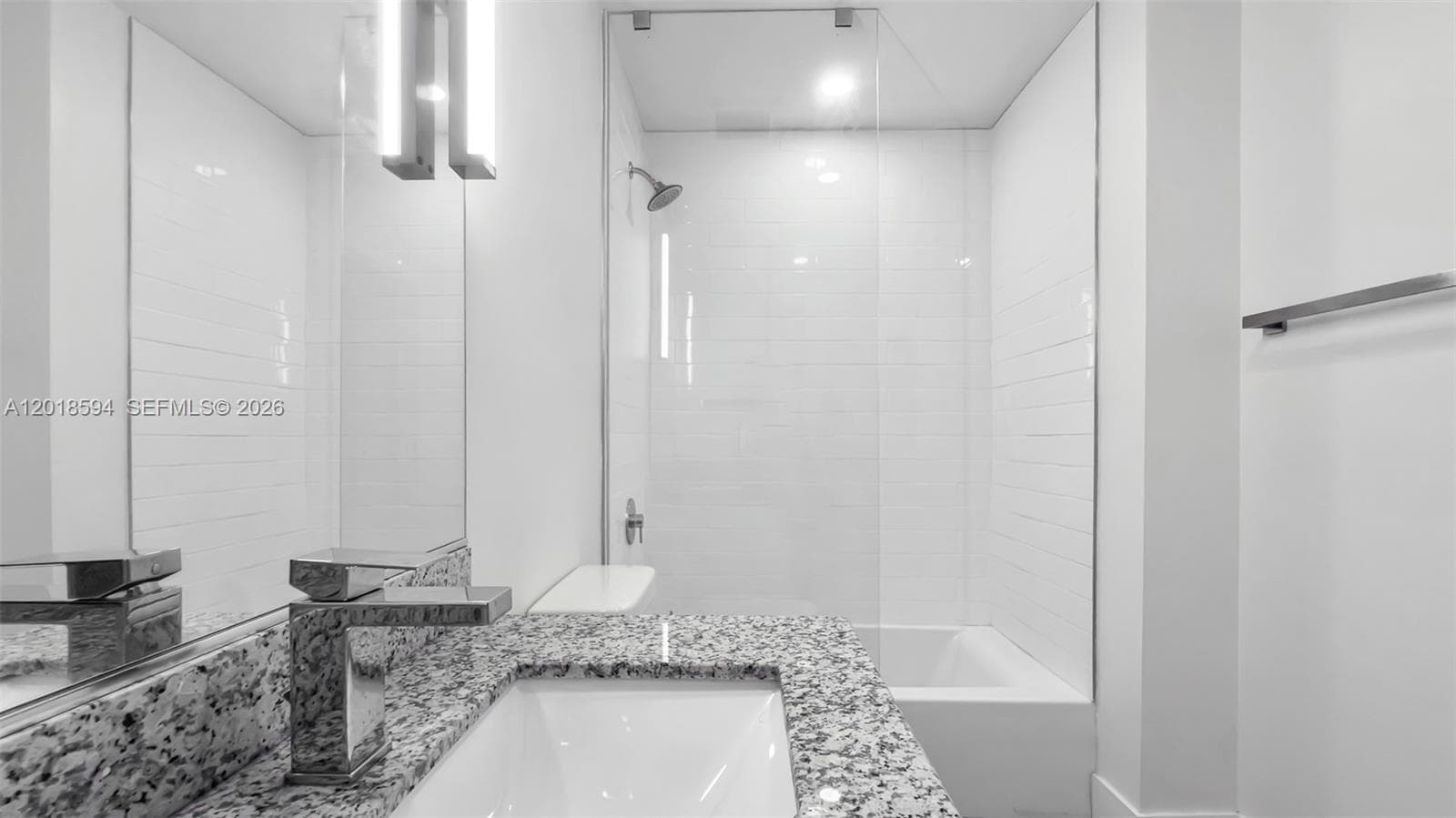 1536 NW 15th Ave # 203, Miami FL 33125 — 27