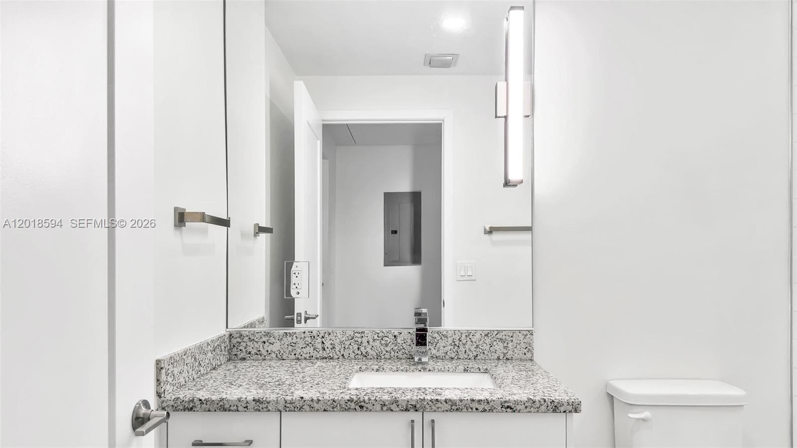 1536 NW 15th Ave # 203, Miami FL 33125 — 26