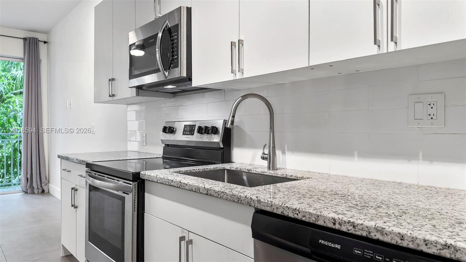 1536 NW 15th Ave # 203, Miami FL 33125 — 10