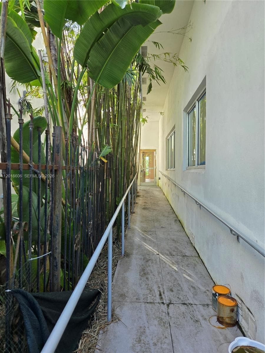 7320 Biscayne Blvd, Miami FL 33138 — 17