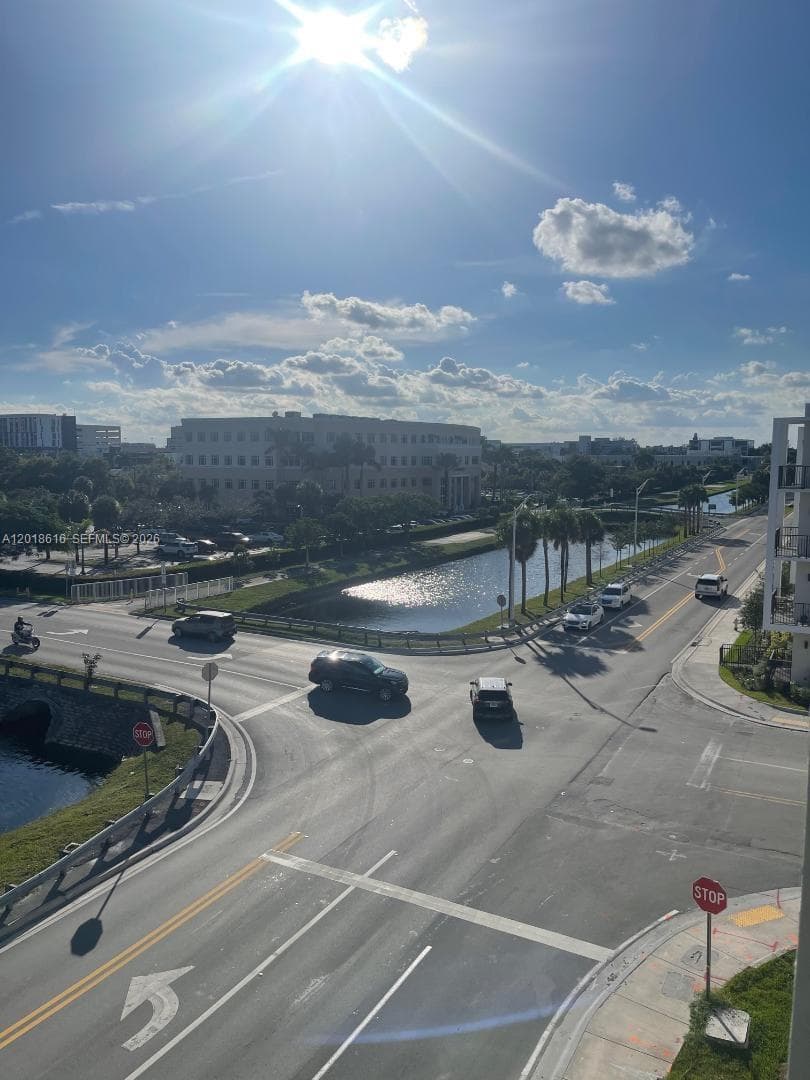 8167 NW 41 St # 407, Doral FL 33166 — 7