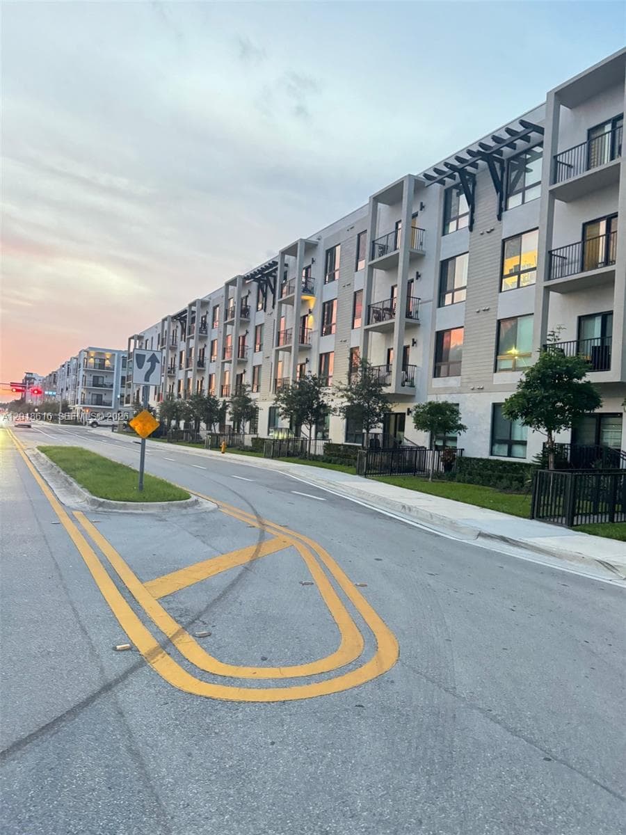 8167 NW 41 St # 407, Doral FL 33166 — 32