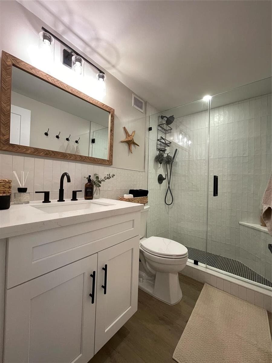 400 Kings Point Drive # 1027, Sunny Isles Beach FL 33160 — 22