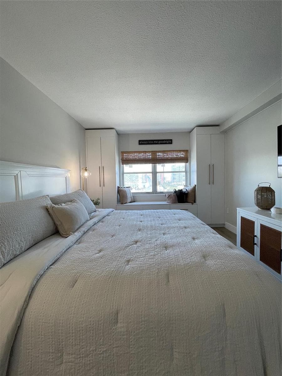 400 Kings Point Drive # 1027, Sunny Isles Beach FL 33160 — 30