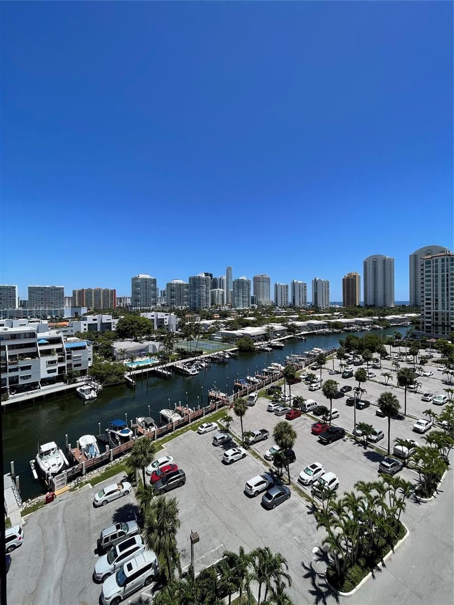 400 Kings Point Drive # 1027, Sunny Isles Beach FL 33160 — 45