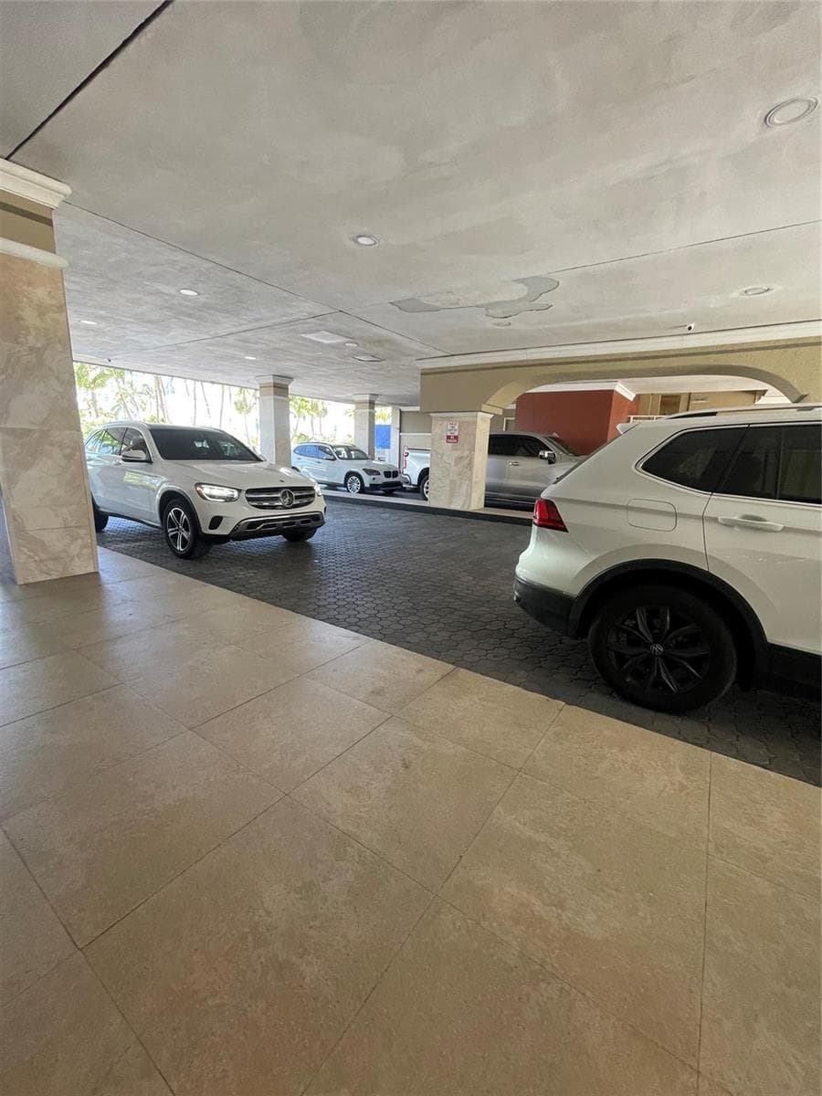 400 Kings Point Drive # 1027, Sunny Isles Beach FL 33160 — 48