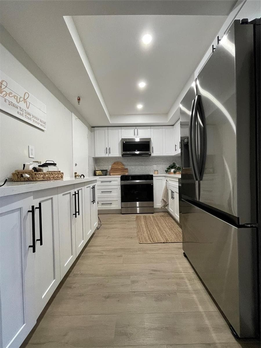 400 Kings Point Drive # 1027, Sunny Isles Beach FL 33160 — 4