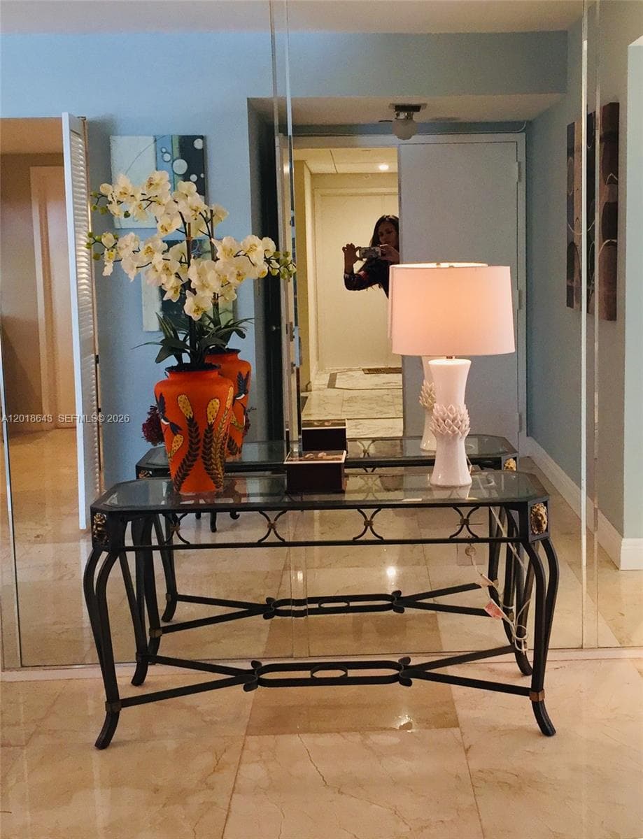 199 Ocean Lane Dr # 113, Key Biscayne FL 33149 — 2