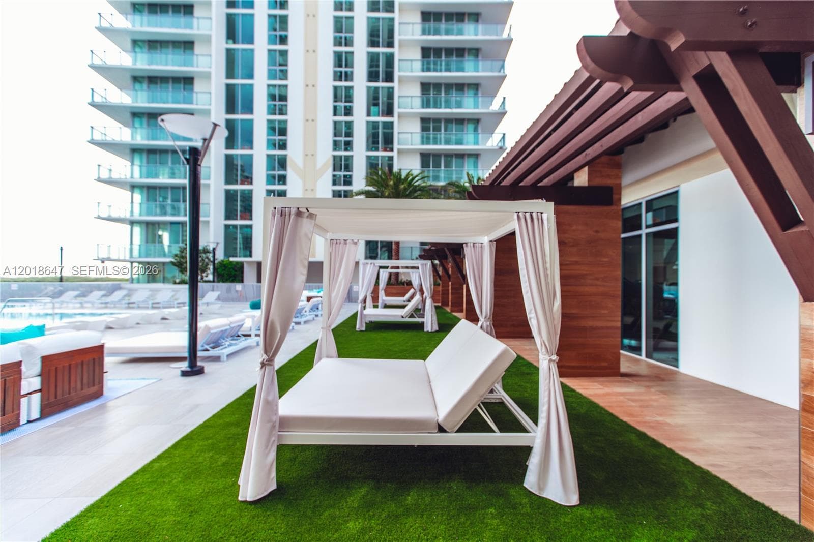 330 Sunny Isles Blvd # 1603, Sunny Isles Beach FL 33160 — 37