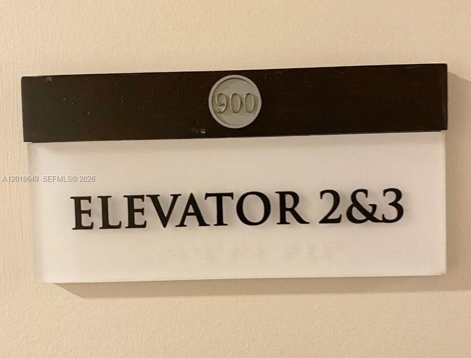 900 Biscayne Blvd # 3207, Miami FL 33132 — 39