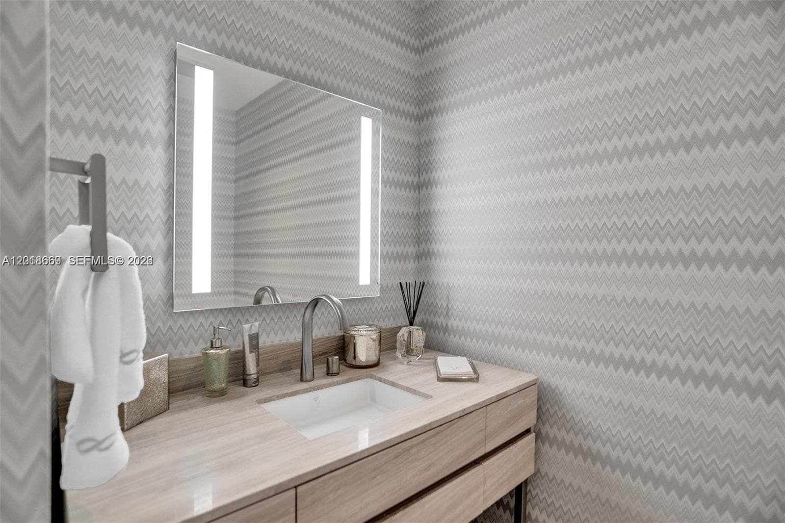 18975 Collins Ave # 2204, Sunny Isles Beach FL 33160 — 26