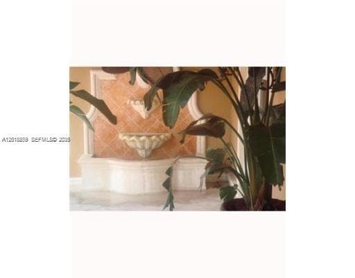 12425 SW 43rd St, Miami FL 33175 — 7