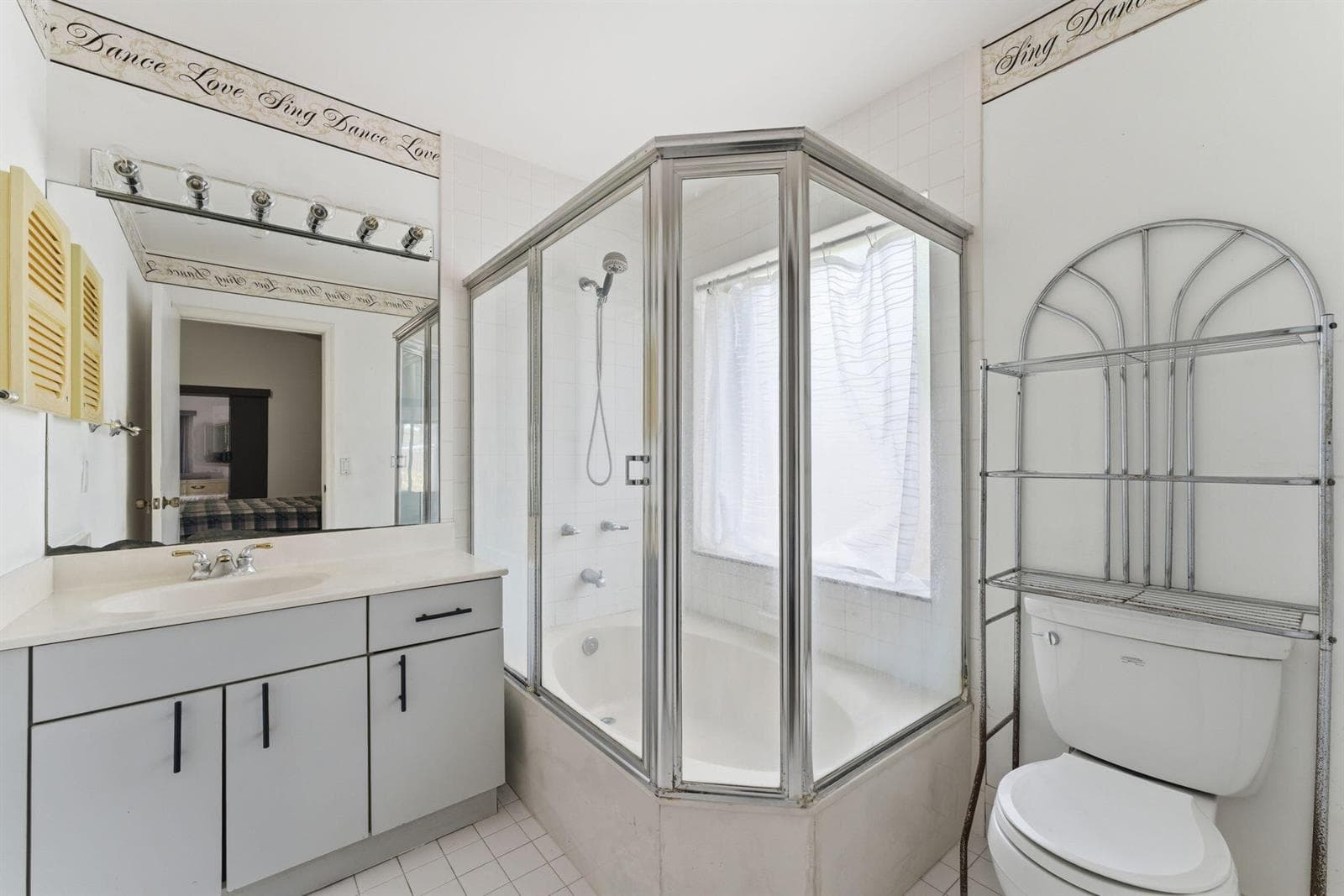 19035 NW 54th Place, Miami Gardens FL 33055 — 18