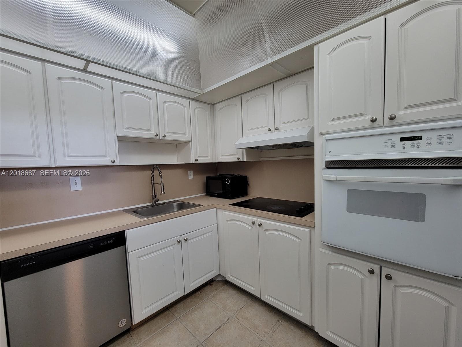 19380 Collins Ave # 418, Sunny Isles Beach FL 33160 — 14