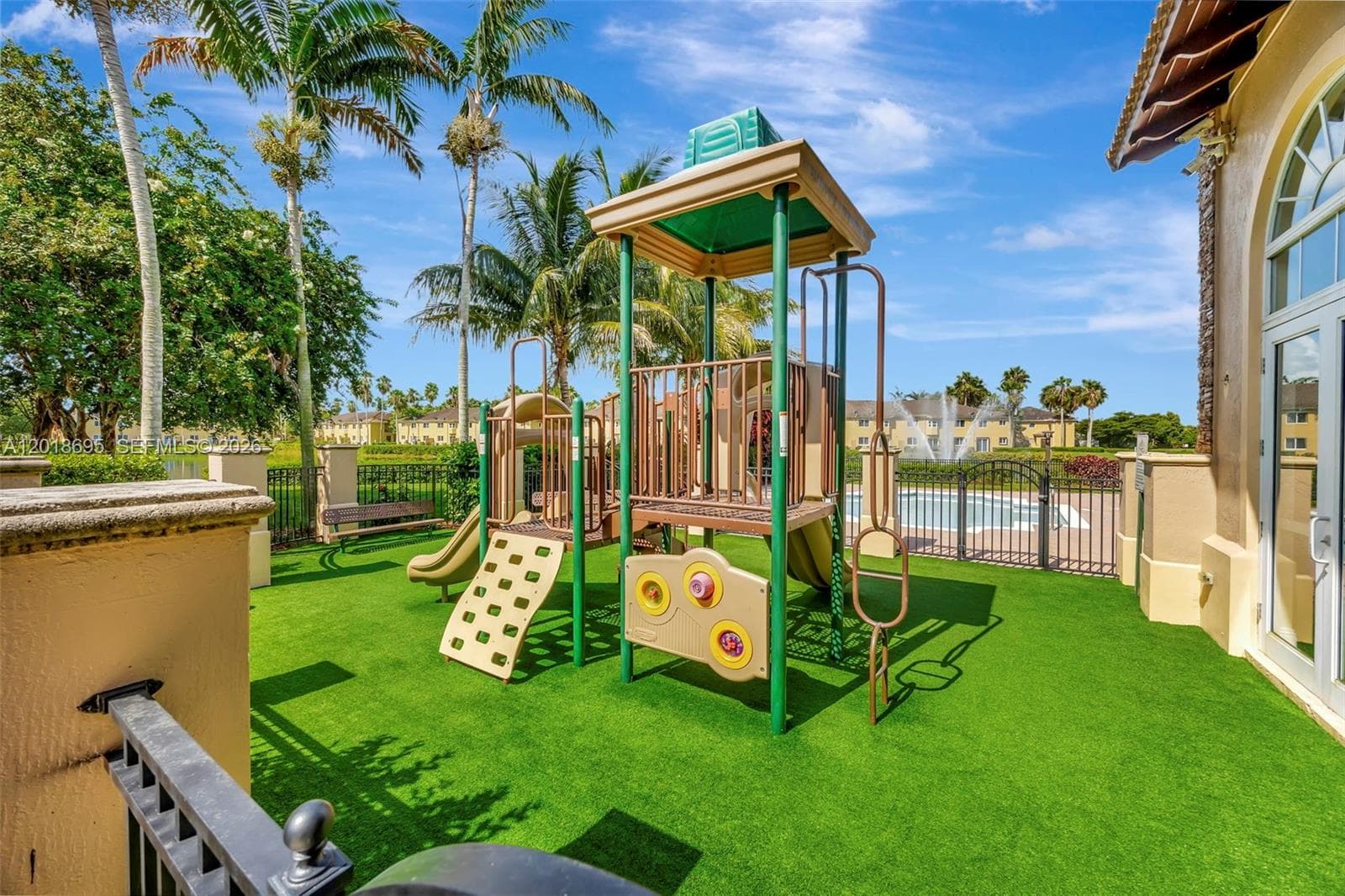 3985 NE 15th St, Homestead FL 33033 — 52